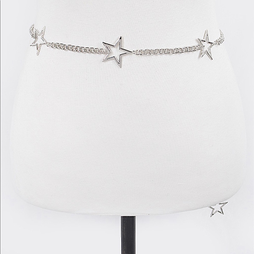 Dazzling star belt with dangling star charm